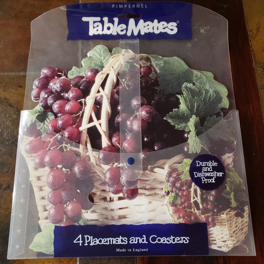 NWOT🔥 Placemat & Coaster Set (4/PK)